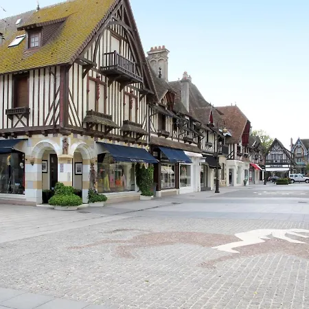 Daire Le Domaine Du Coteau By Interhome Touques